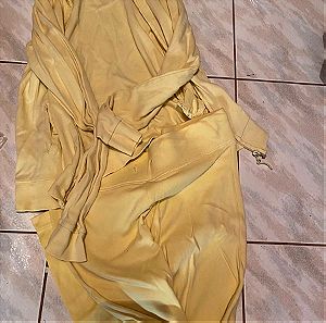 φόρμα Zara no medium σε απαλό κίτρινο