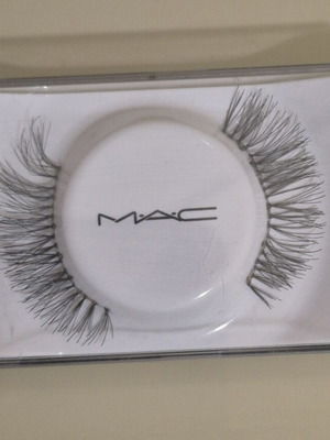 MAC Cosmetics 4 Lash false eyelashes like new
