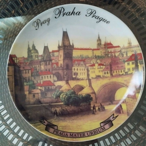 Decorative plate from Prague 19cm like new