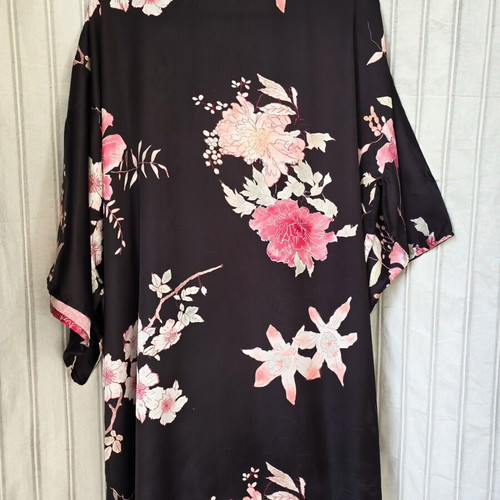 Pull & Bear floral kimono cardigan size M used