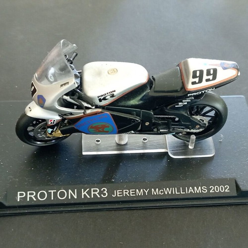 Μηχανάκι συλλεκτικό Proton KR3 Jeremy McWilliams 2002 σαν καινούργιο