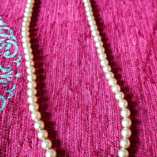 Necklace pink metallic faux pearl used