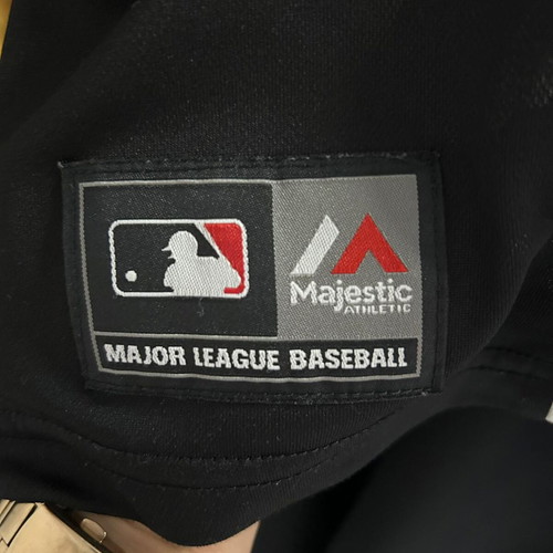 Pittsburgh Pirates Majestic jersey used, size Large