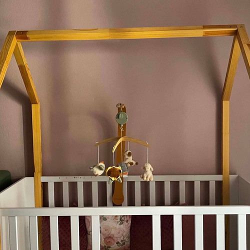 Bellamy baby cot with Greco Strom Thalis mattress like new