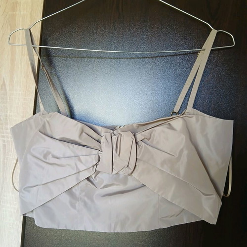 Lynne set high-waisted skirt size 36 and bust size 38 like new