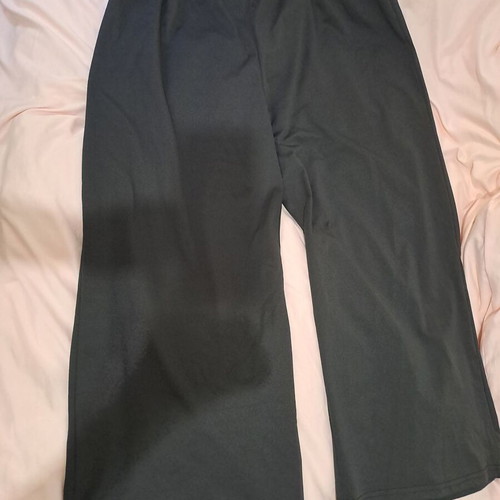 Patelona 2XL black Shein like new, comfortable fit with leopard detail