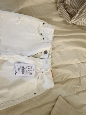 Pull & Bear White Shorts New, Size S 36 8