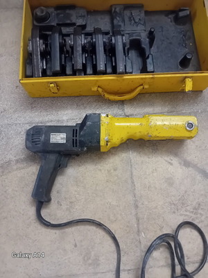 Rems Power Press 2000 Type 572 electric press with metal case