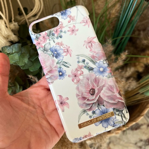 Ideal of Sweden case for iPhone 8 Plus used