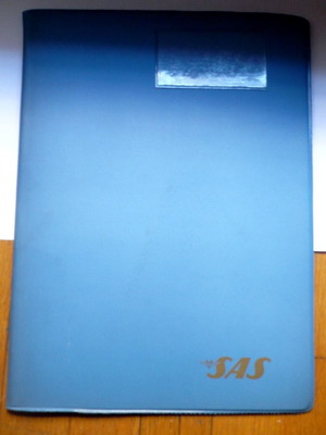 Vintage Folder plastic folder Scandinavian Airlines SAS used