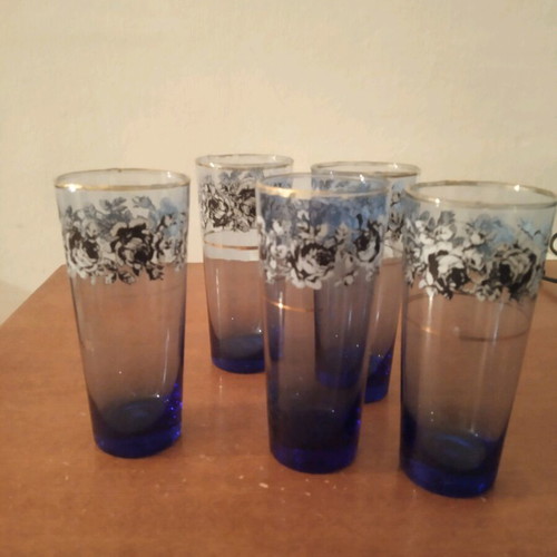 Vintage glasses used, blue with flowers and gold, set of 5