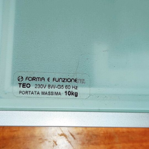 Aluminum shelves with hidden lighting like new, frosted glass, max 10 kg