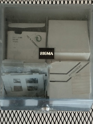 Sigma floppy disk case with computer disks