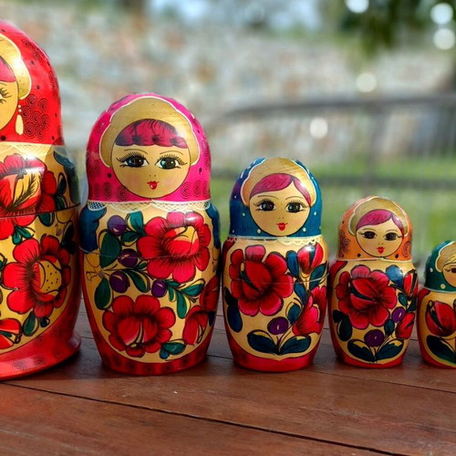 Matryoshka 1980 used, set of 7 dolls, 25cm