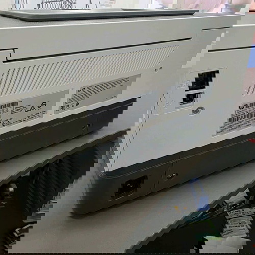 Μονόχρωμος εκτυπωτής Laser, ελάχιστα χρησιμοποιημένος, με γραφίτη 5000 σελίδων