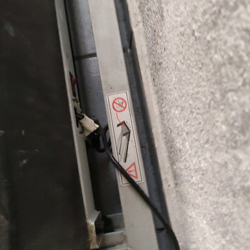 Διάδρομος γυμναστικής μεταχειρισμένος, αναδιπλούμενος, μέγιστο βάρος 120 κιλά