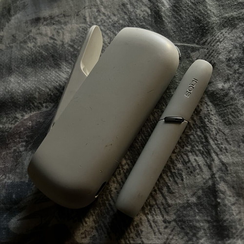 Iqos Duo 3 used, does not charge stick but excellent external condition