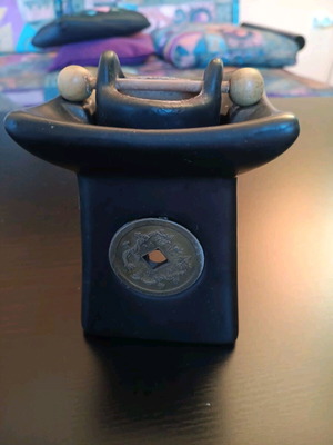 Ceramic room diffuser used