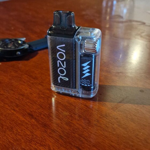 Vozol Pod System electronic cigarette like new