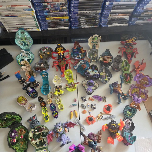 Mighty Max collection used, playsets and figurines