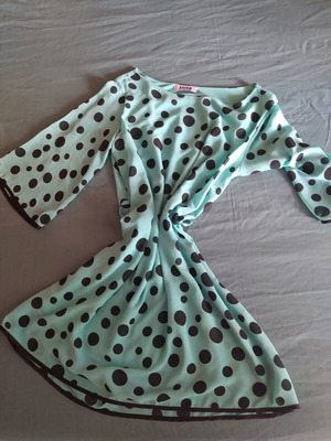 Veraman dress with black polka dots like new