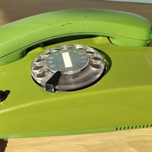Siemens landline phone 1975-1978, green
