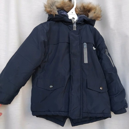 New college jacket for 2 years like new, warm