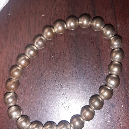 Bracelet used, fits any wrist size