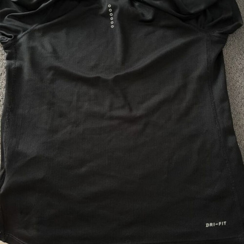 Nike girls' sports shirt used, black, sizes 146-152 cm