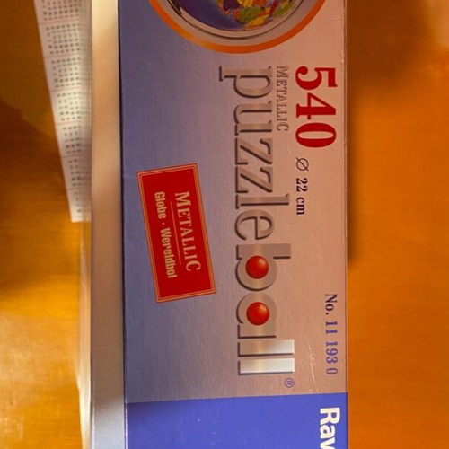 3D puzzle globe ball like new