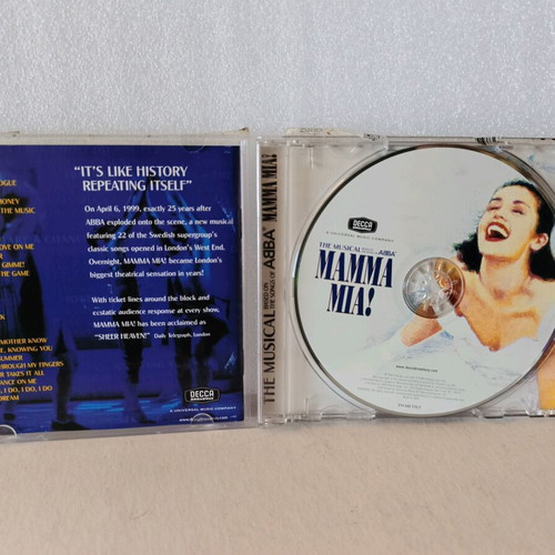 Mamma Mia! The Musical CD like new, pop