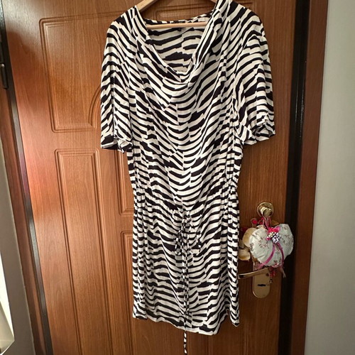 Armani Jeans dress no44 like new, black and white casual