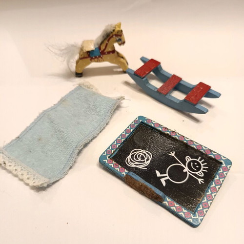 Small items and small dolls used from the Mediterranean house