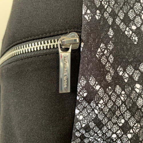 Michael Kors Black Skirt with Snake Print Details like new, Size M