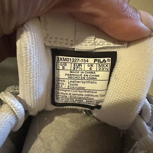 Fila athletic shoes new, size 37.5, white