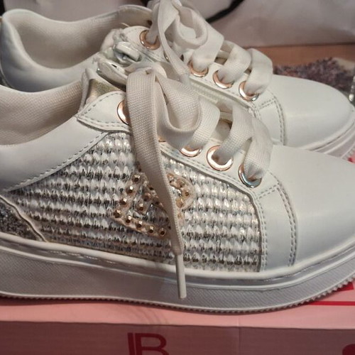 Laura Biagiotti sneakers size 30, white with gold details