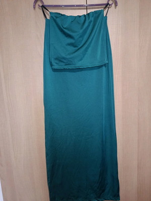 Anel high-waisted skirt and top set green like new