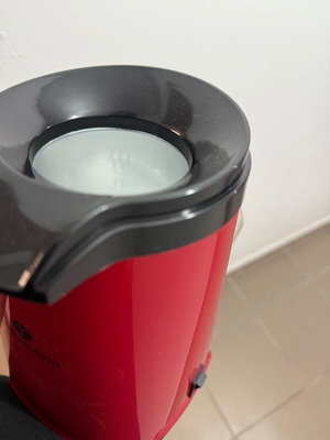 Pop corn maker lightly used