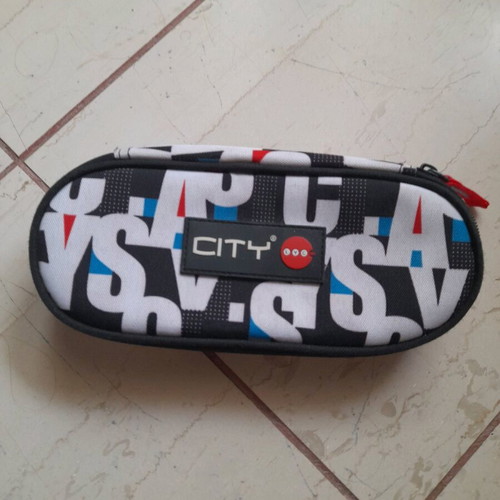 Pencil case like new