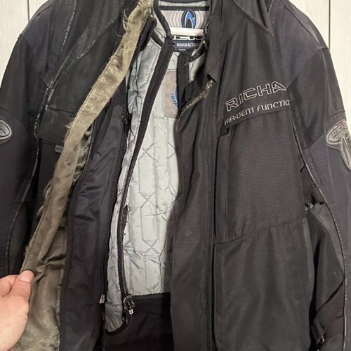 Richa motorcycle jacket small used with air vent function
