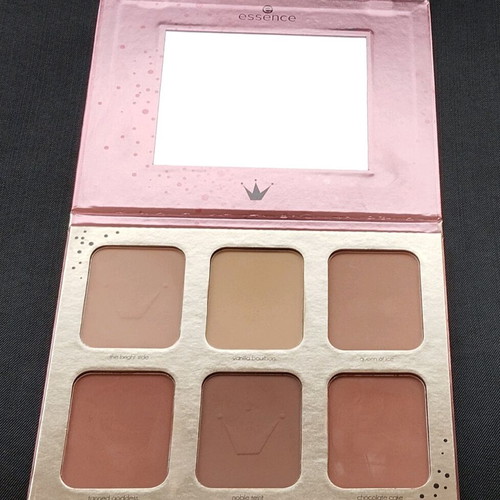 Essence Oh My Contour contouring palette like new