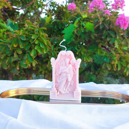 Aromatic Thematic Soy Candle Eros & Psyche new, peony-sandalwood scent