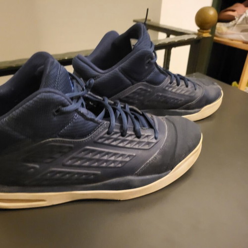 Jordan Flight Origin 3 athletic shoes used, navy blue, size 47.5