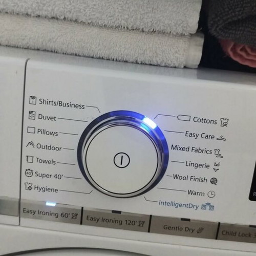 Siemens dryer 9 kg with heat pump