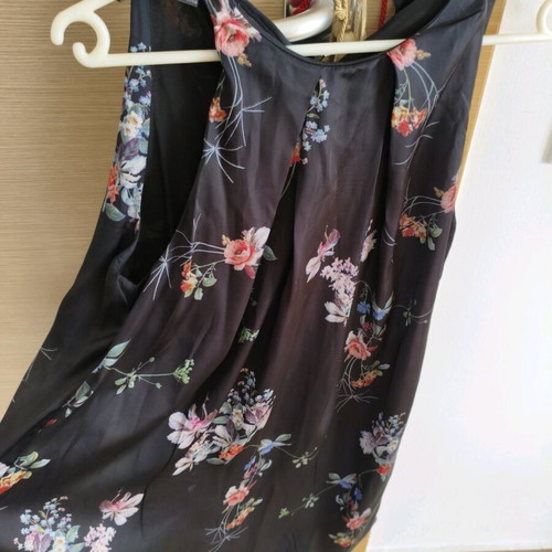 Mango dress size M used, comfortable with flowers