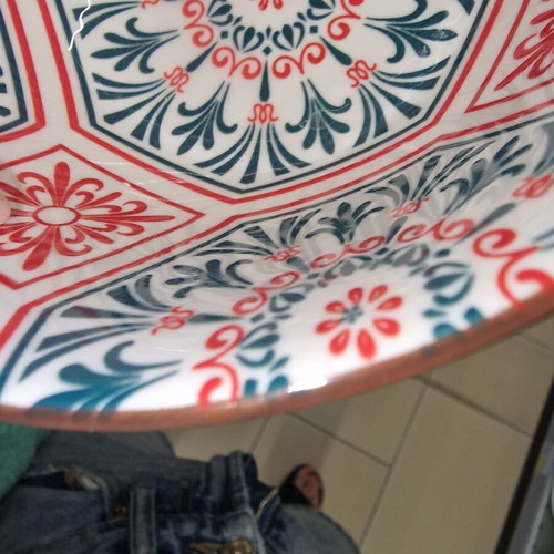 Set of 2 bowls like new