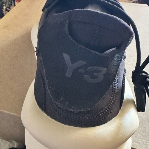Adidas Y-3 Kaiwa athletic shoes new, size 44.5, black blue