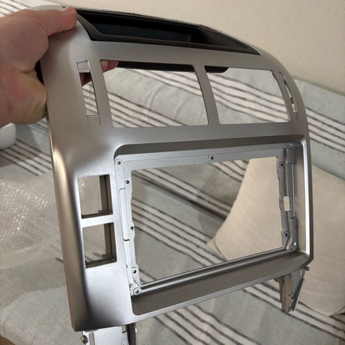 VW Polo 9n frame for 9-inch screen with storage box, like new