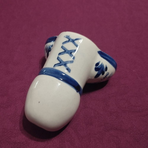 Salt shaker penis phallus new, Dutch porcelain