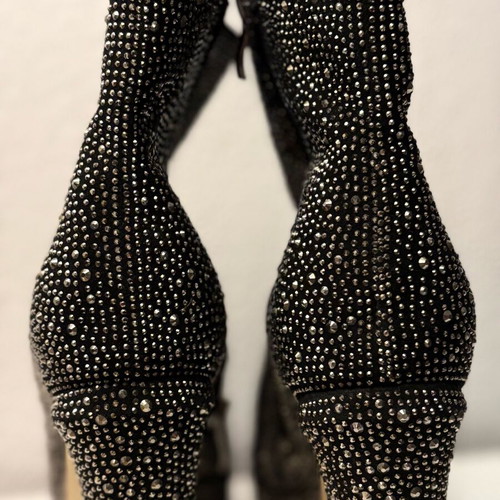 Nak ankle boots size 41 like new with rhinestones